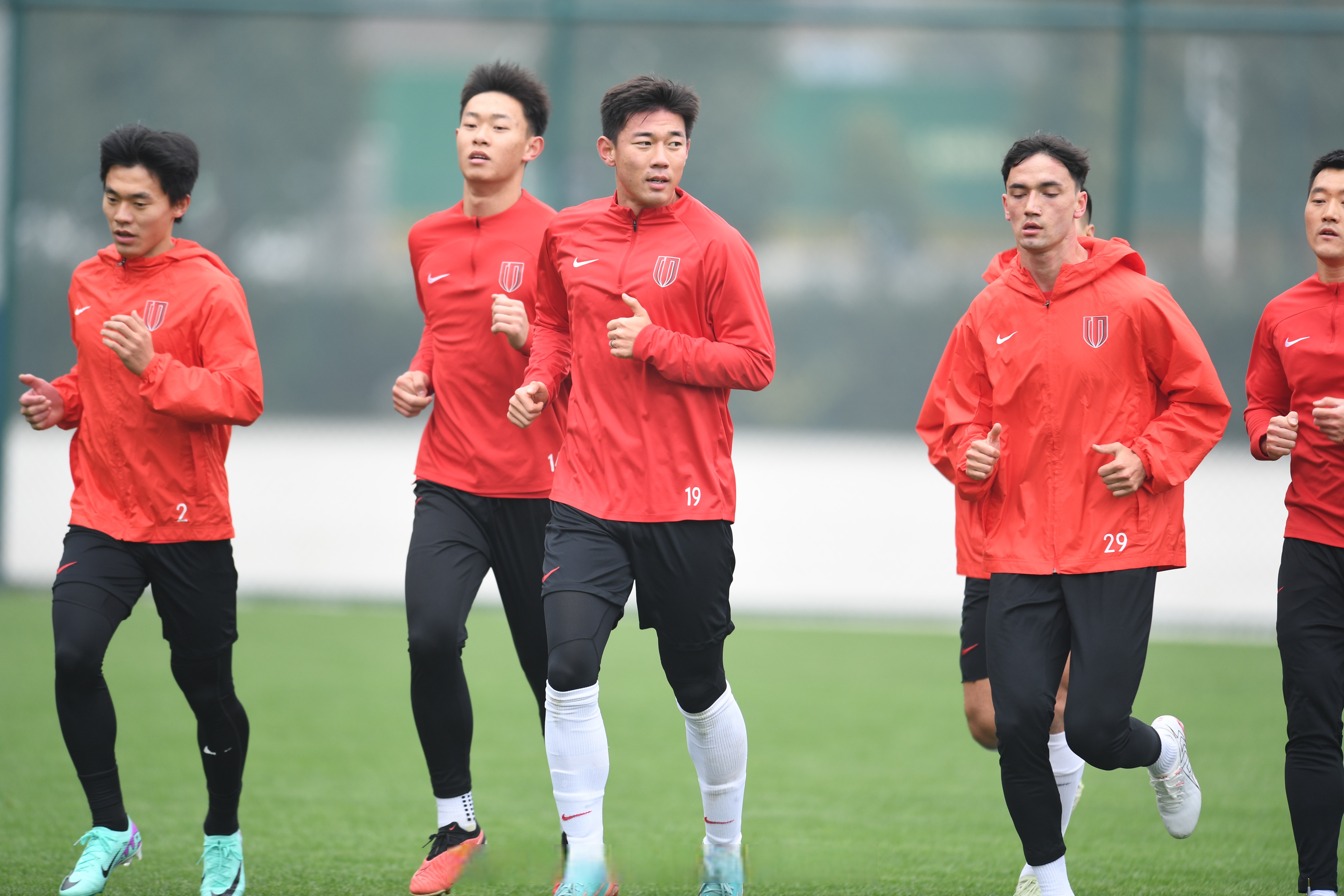 教练团队布局重新，球队备战