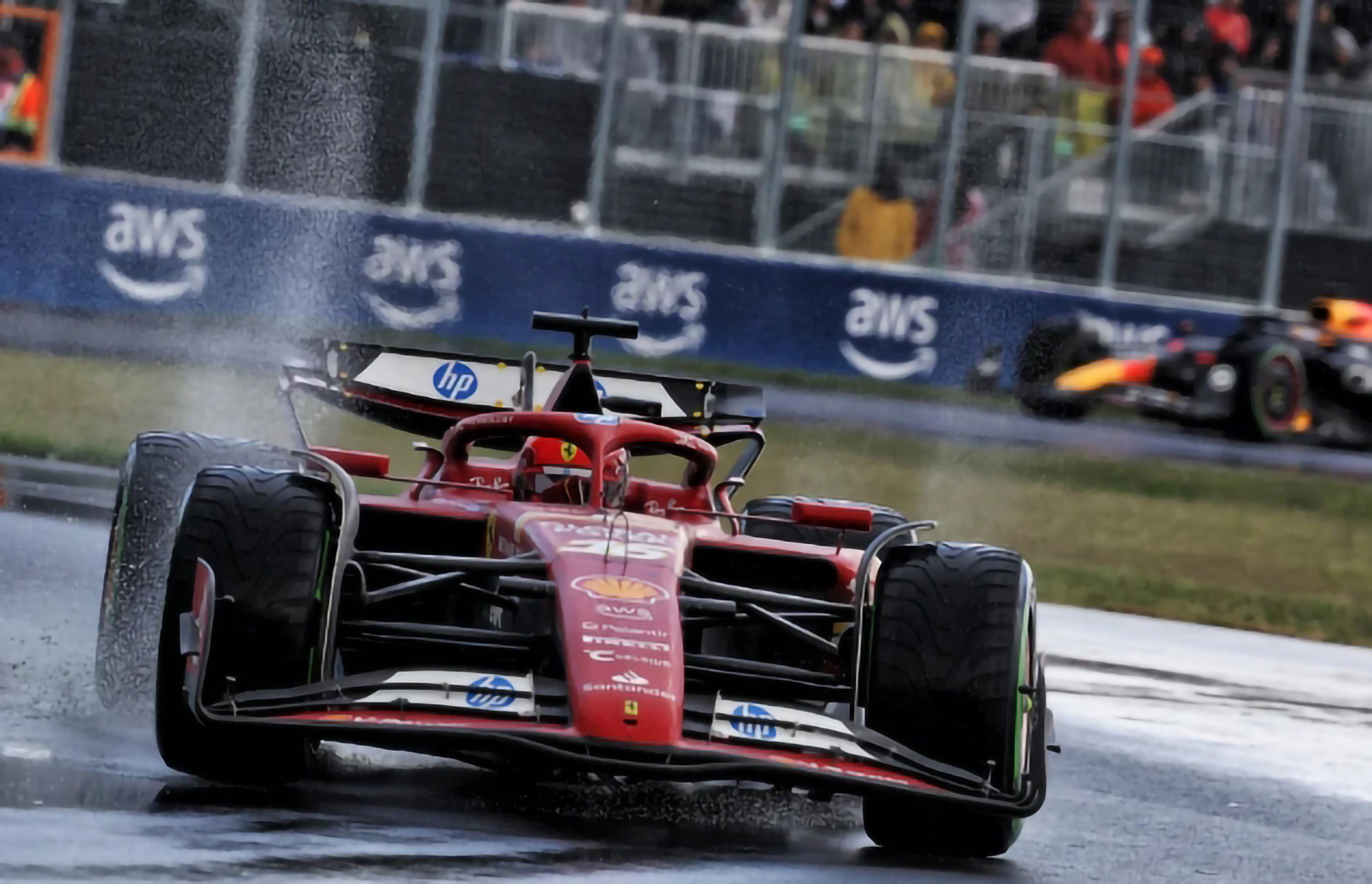 法拉利横扫威廉姆斯，诺里斯关键制胜