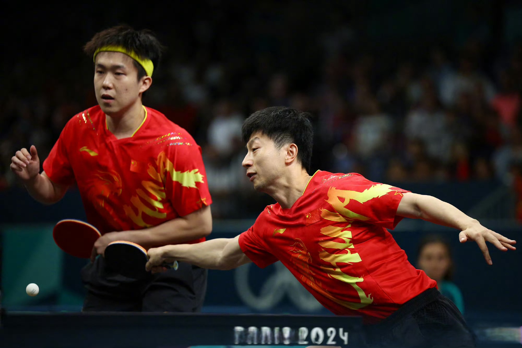 法国队碾压日本队，马龙扛起全队