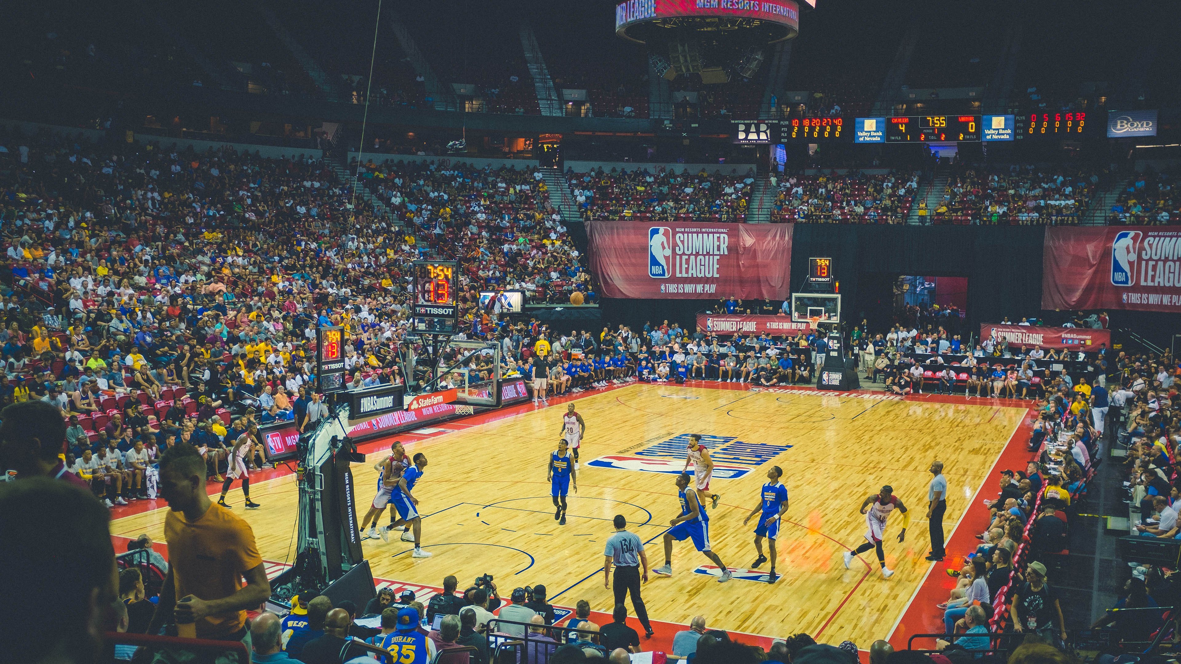 山西绝杀勇士之夜，王哲林破纪录的东方传奇